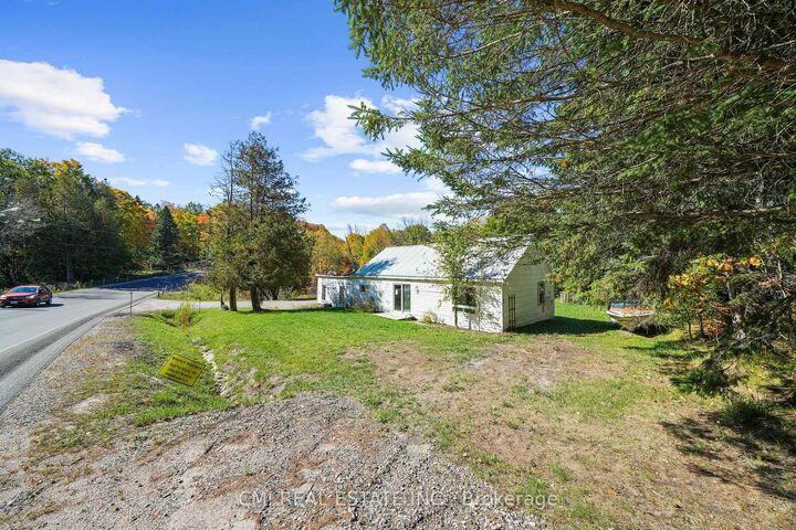 1093 South Lake Road — photo 1