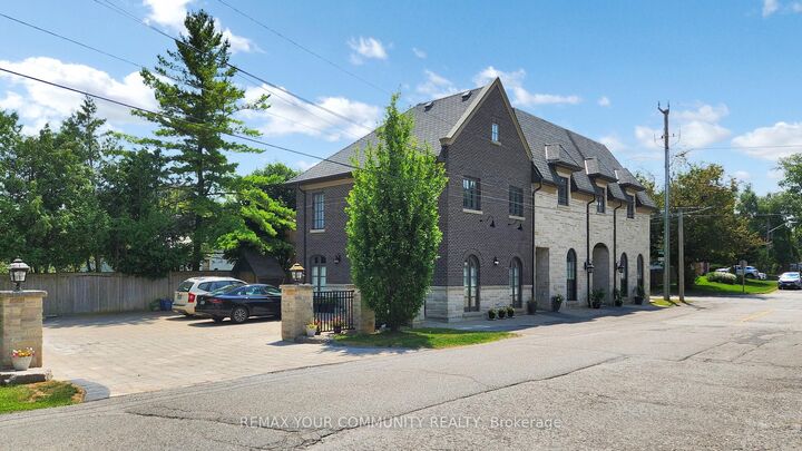 42 Somerville Street — photo 1