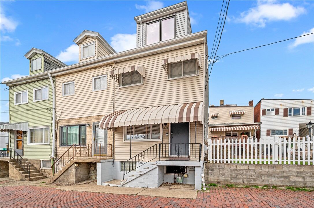 Property Photo:  4808 Lima Way  PA 15224 