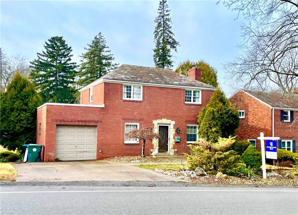 Property Photo:  4706 E Willock  PA 15227 