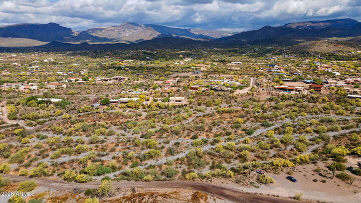 Property Photo: 39955 N Echo Canyon Drive AZ 85331