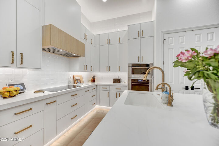 Property Photo:  19712 N 84th Street  AZ 85255 