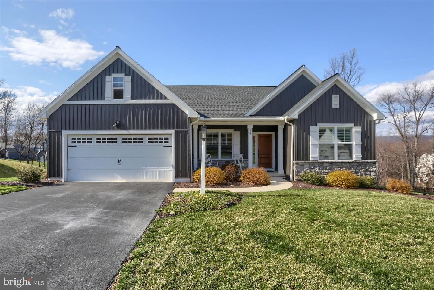 Property Photo:  207 Rockville Blvd  PA 17053 