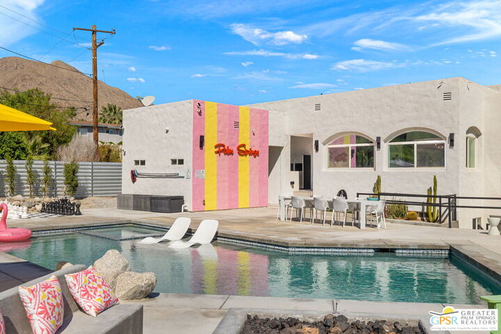 Property Photo:  775 W Racquet Club Rd  CA 92262 