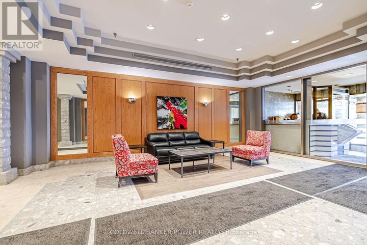 Property Photo:  695 Richmond Street 1705  ON N6A 5M8 