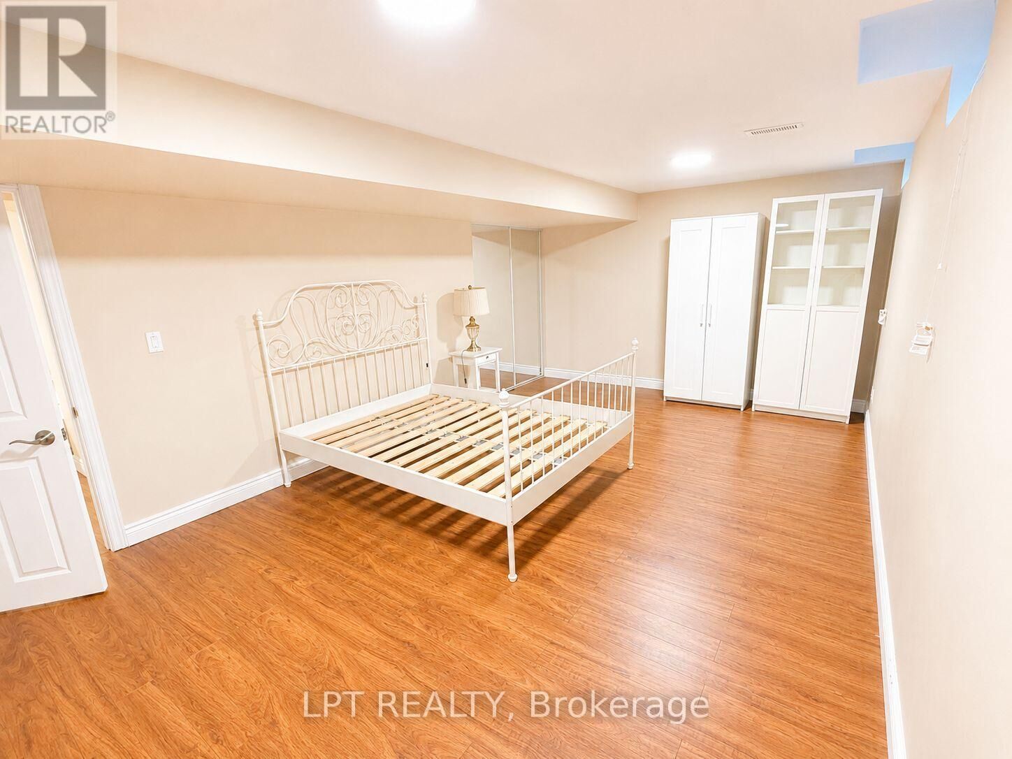 Property Photo:  14 Hazelton Avenue Basement  ON L6C 3C5 