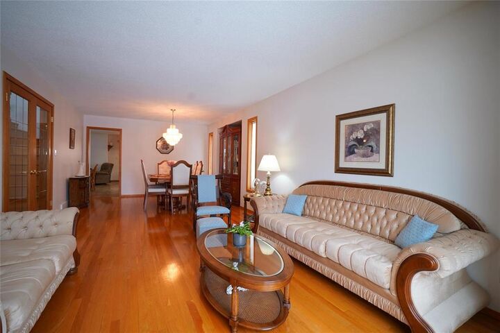 Property Photo: 54 Sunset Drive Southwest MB R1N 3R5