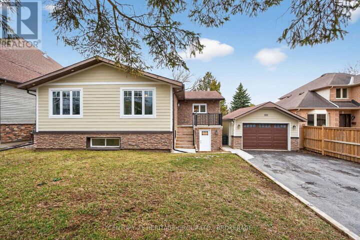 Property Photo:  981 Woodbine Road  ON K7P 2X5 