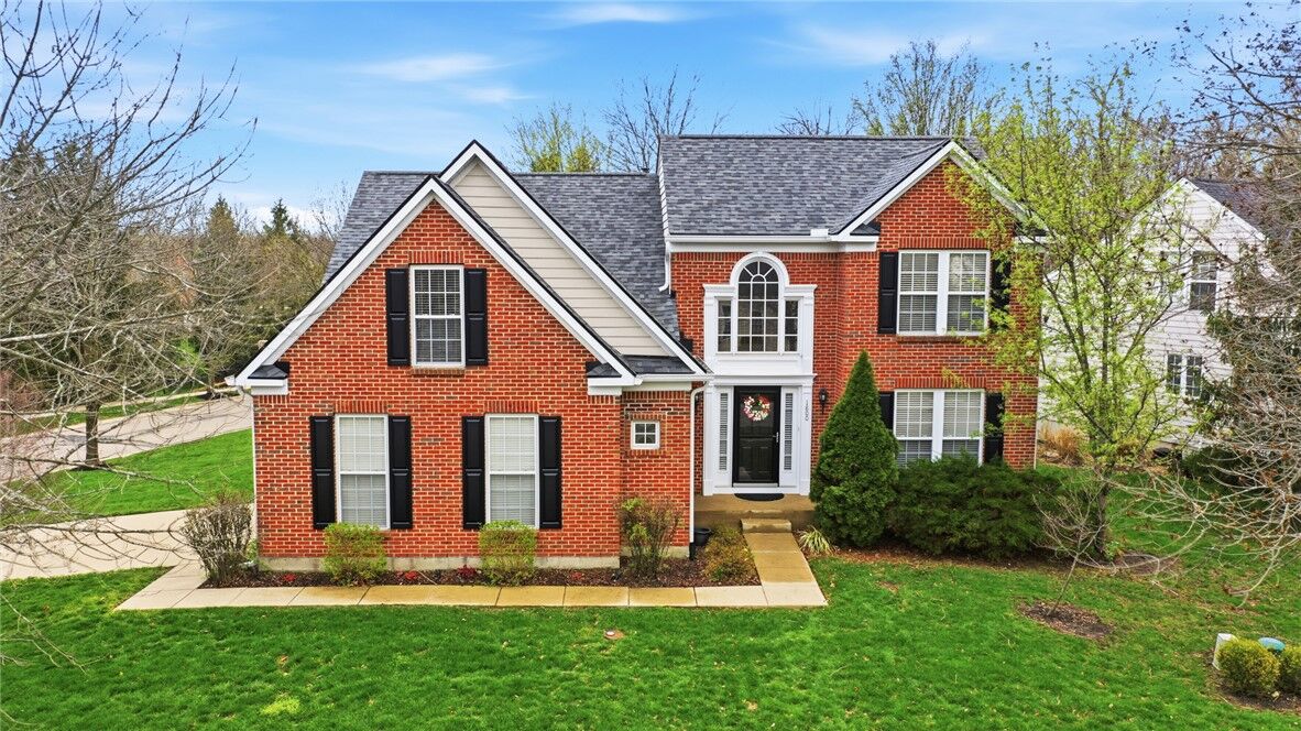 Property Photo:  1800 Olde Haley Drive  OH 45458 