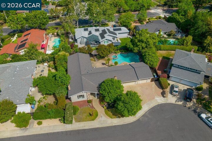 Property Photo:  3460 Sutcliffe Ct  CA 94598 