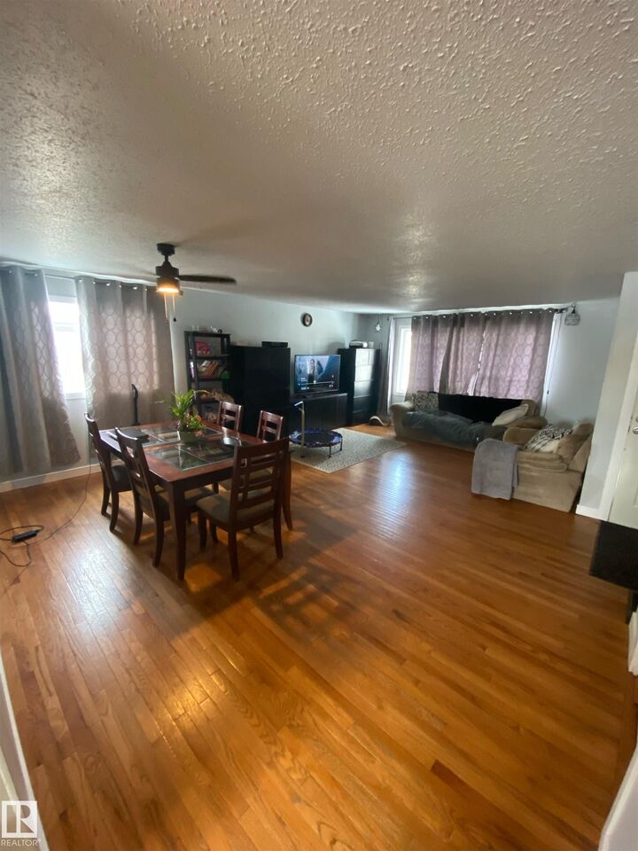 Property Photo: 5030 40 Street AB T9M 2A7