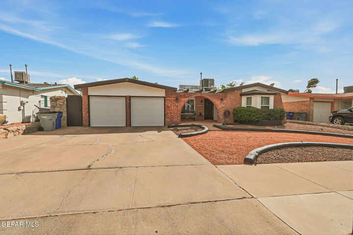 Property Photo:  10644 Limas Drive  TX 79935 