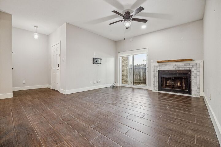 Property Photo:  8100 Cambridge Street 125  TX 77054 