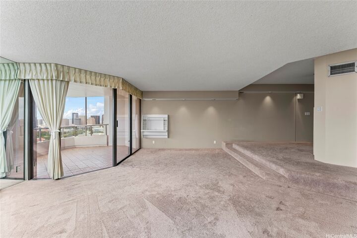 Property Photo:  1221 Victoria Street 2405  HI 96814 