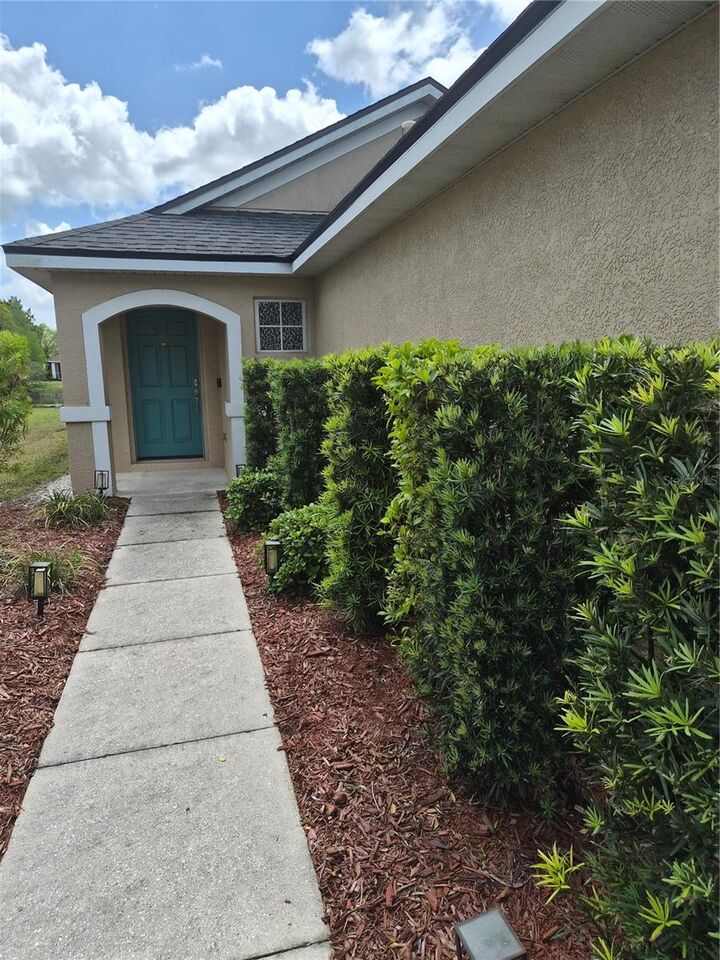 Property Photo:  6219 Blue Runner Court  FL 34202 