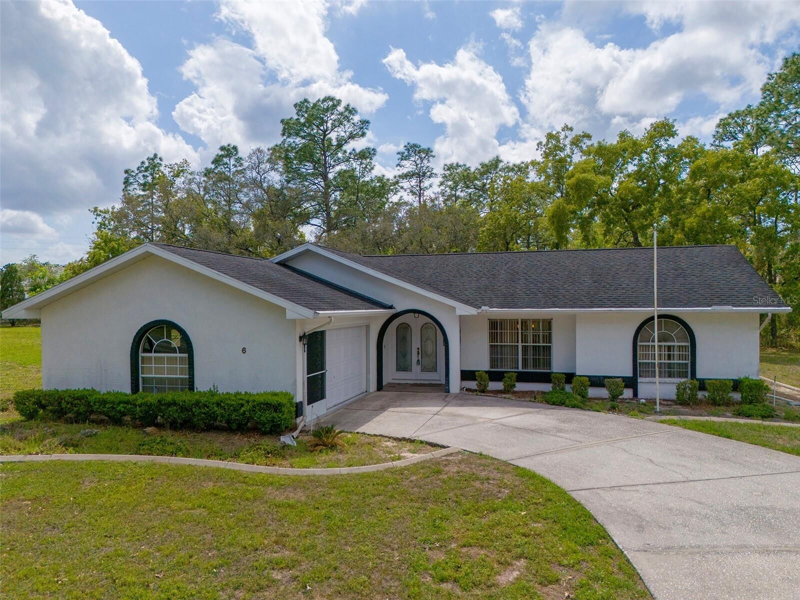Property Photo:  6 Colubrina Court  FL 34446 