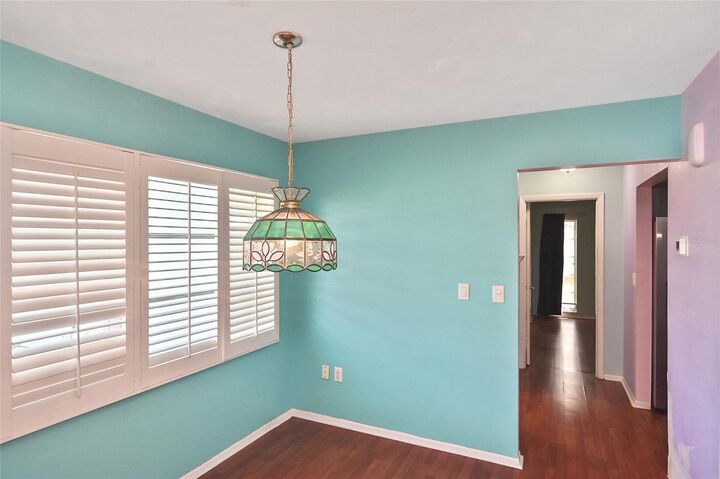 Property Photo: 430 Clover Road FL 34293