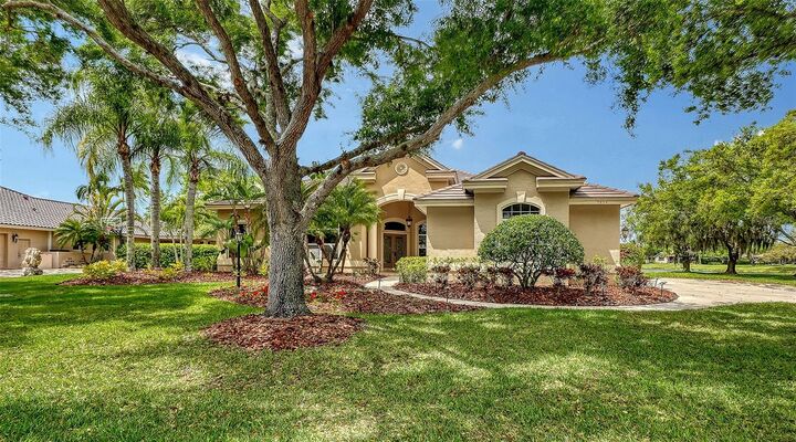 Property Photo:  7454 Paurotis Court  FL 34241 