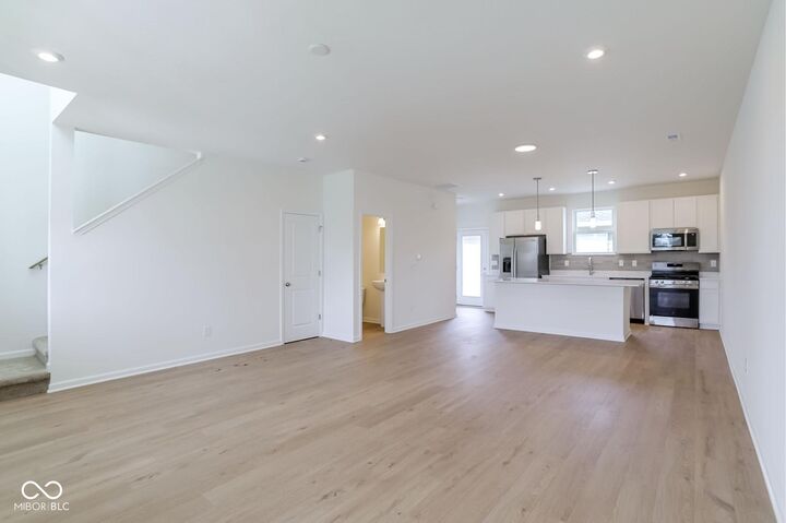 Property Photo:  3947 Sandpiper Way  IN 46112 