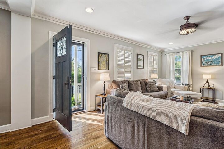 Property Photo: 358 S Greer St TN 38111