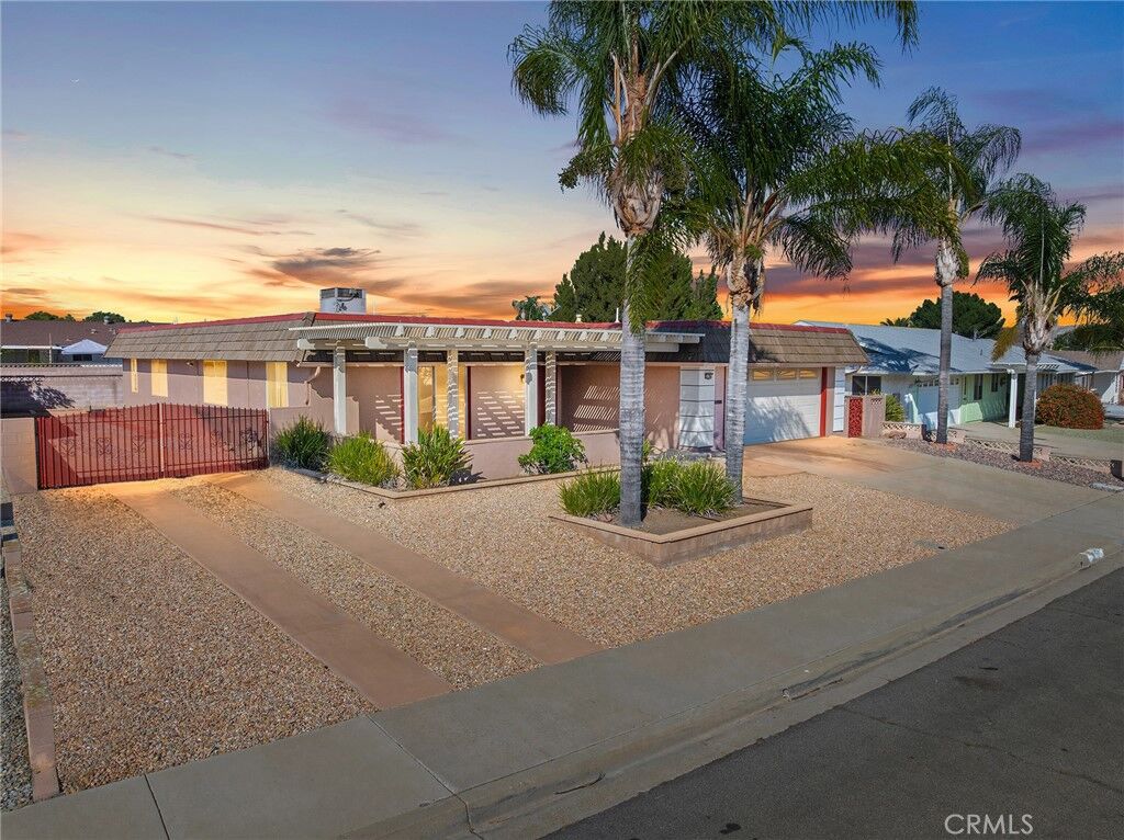 Property Photo: 25784 Roanoke CA 92586