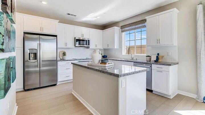 Property Photo:  1364 Thunderbolt Lane  CA 92376 