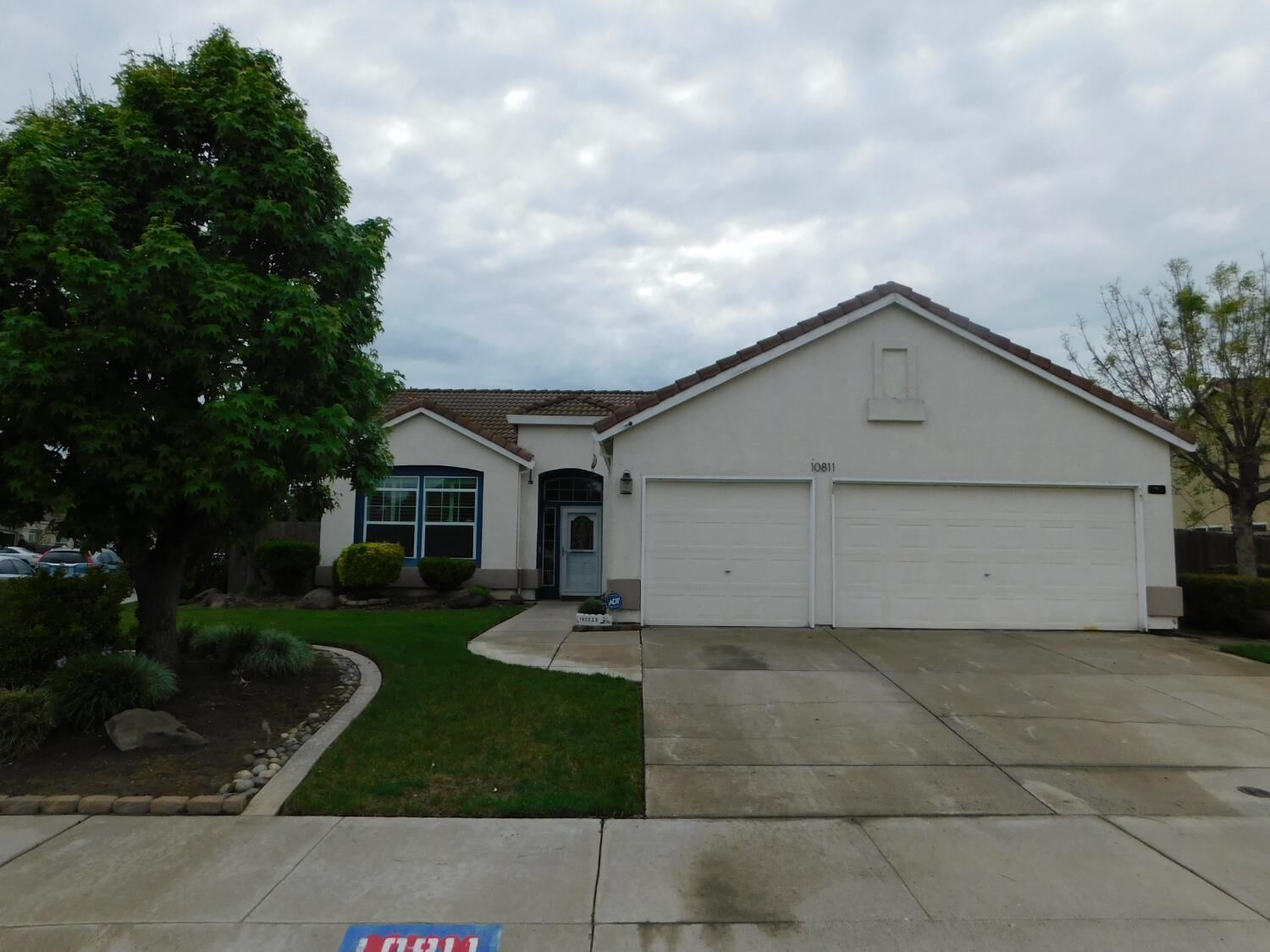 Property Photo:  10811 Lava Bed Lane  CA 95209 