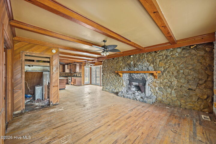Property Photo:  740 Broad Creek Road  NC 28560 
