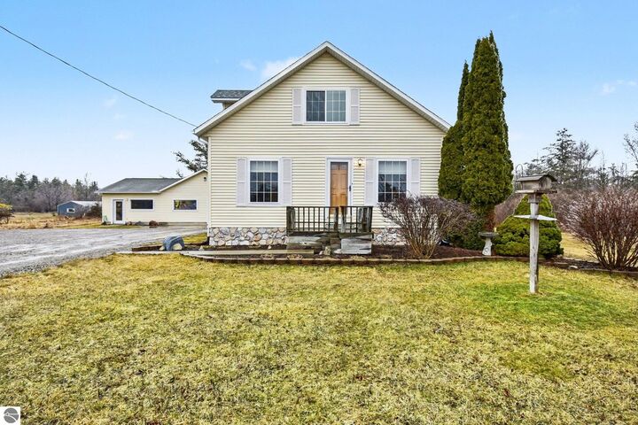 Property Photo: 1400 W M-55 MI 48763