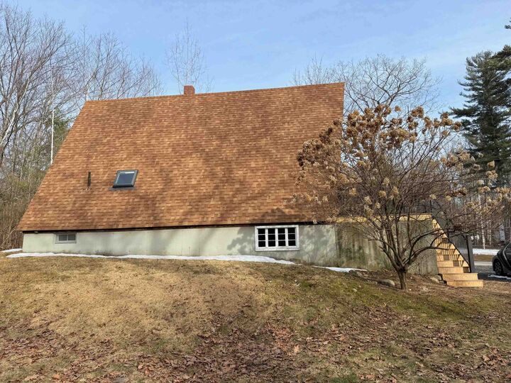 Property Photo: 21 Hoadley Road NH 03220