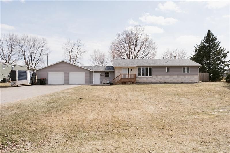 Property Photo: 27271 93rd Street MN 56364