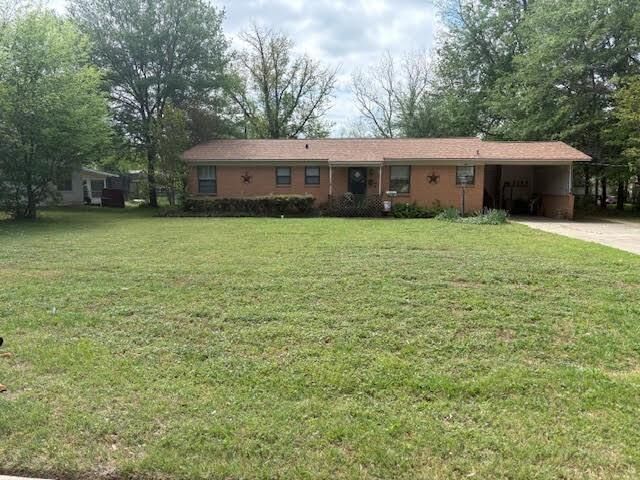 Property Photo: 312 Radio Road TX 75482