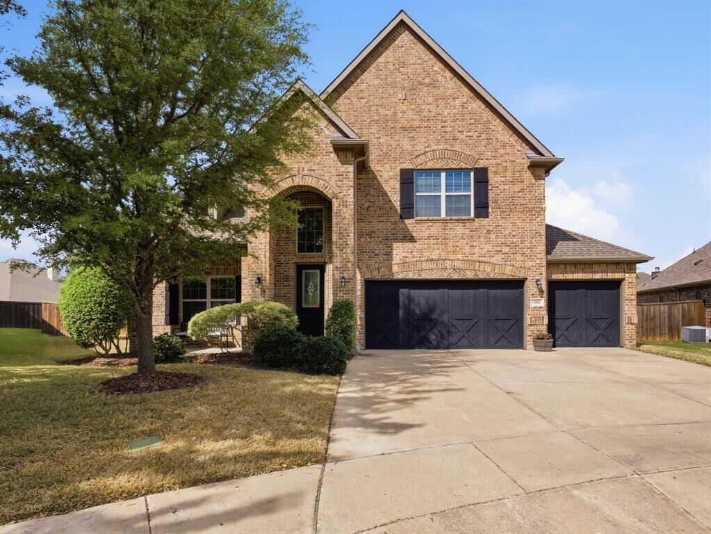 Property Photo:  1801 Frio Court  TX 75189 