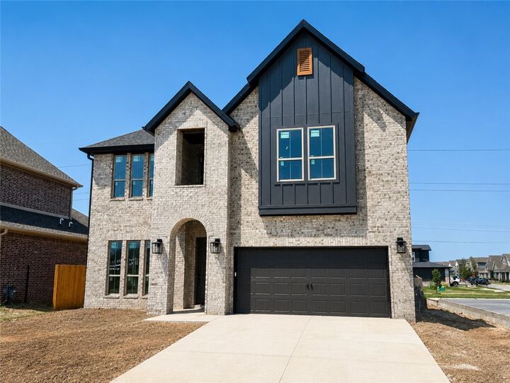 Property Photo:  3108 S 16th Street  AR 72758 