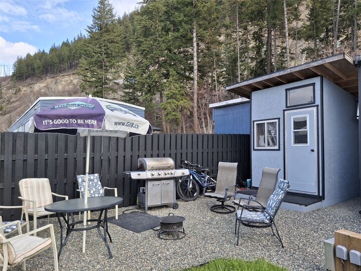 Photo de la propriété:  1214 Okanagan Avenue 26  BC V0E 1M0 