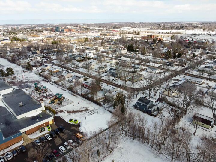 Property Photo: 6 Newland Crescent PE C1A 4H5