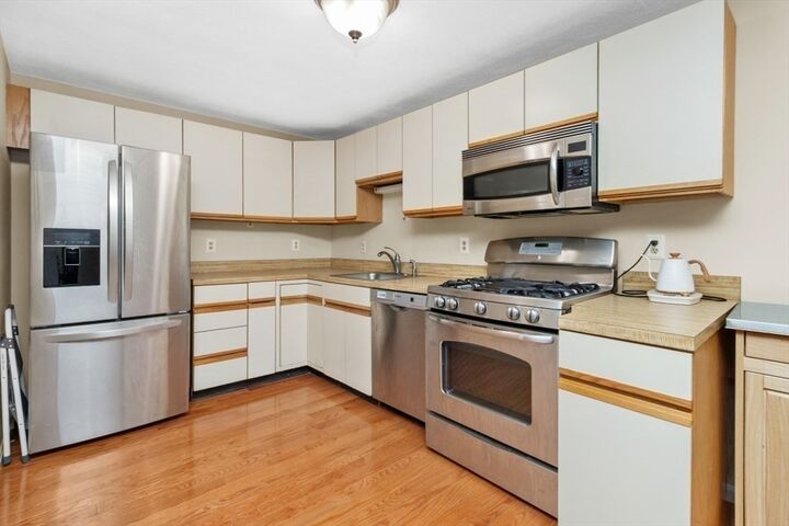 Property Photo: 1210 Vfw Pkwy 12 MA 02132