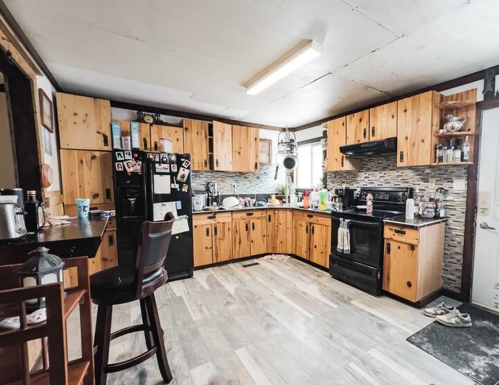 Property Photo: 5008 Tardiff Avenue AB T0H 1N0