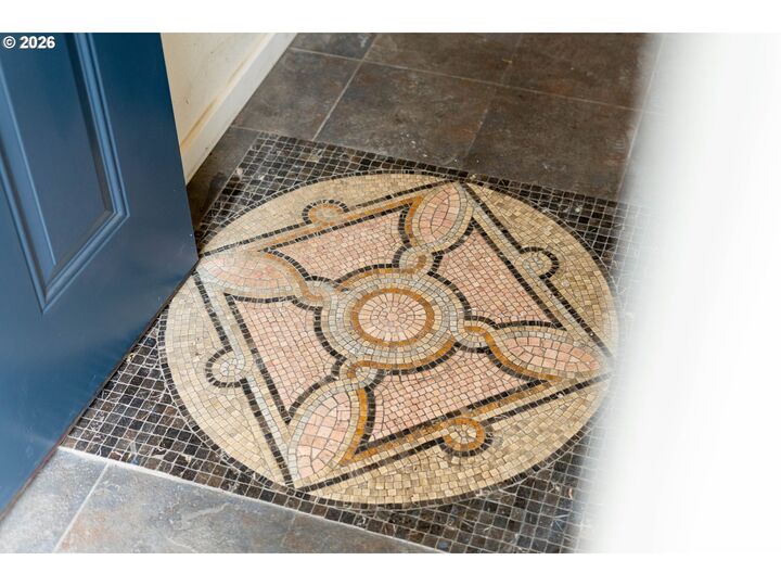 Property Photo:  10800 SE 17th Cir H97  WA 98664 