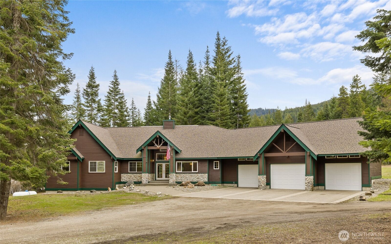 Property Photo: 1770 South Cle Elum Ridge Road WA 98922
