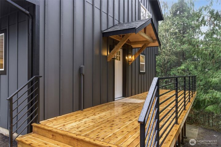 Property Photo:  25816  178th Street SE  WA 98272 