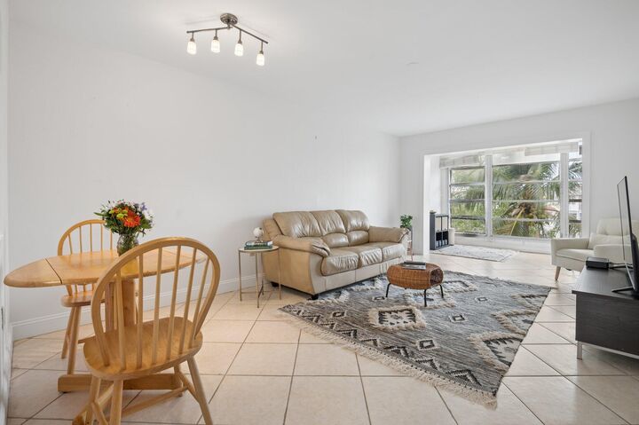 Property Photo:  8305 Sunrise Lakes Boulevard 308  FL 33322 