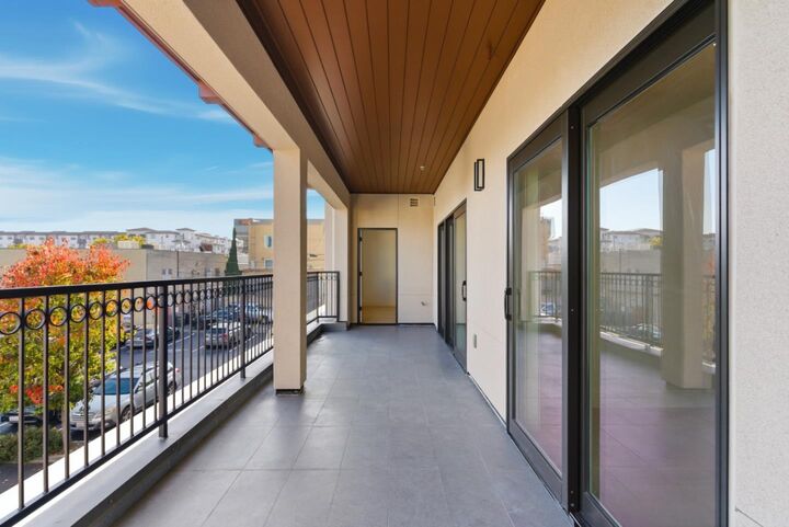 Property Photo:  560 El Camino Real 207  CA 94070 