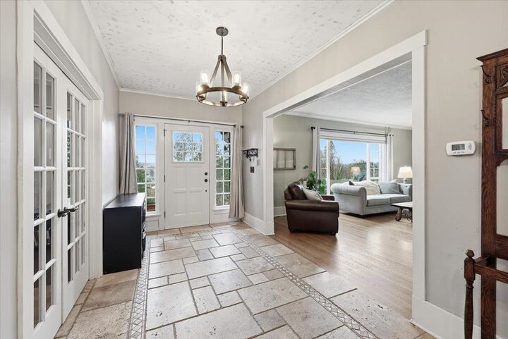 Property Photo:  9227 N Mountain View Ln  WA 99218 