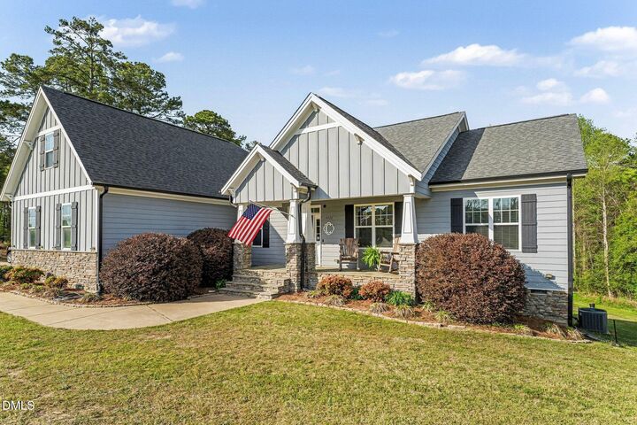 Property Photo: 4722 N Carolina 210 NC 27577