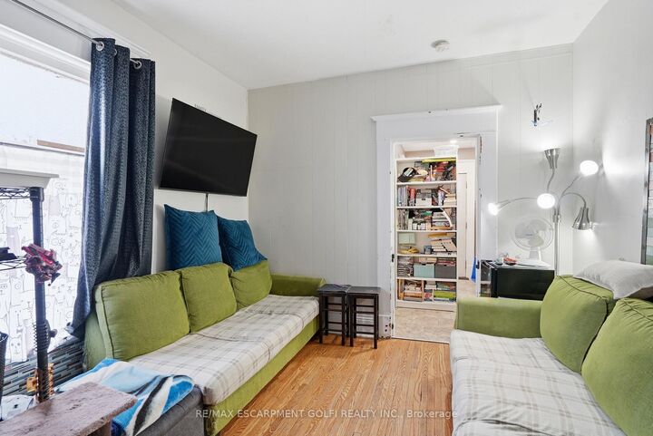 Property Photo: 55 Chatham Street ON N3T 2N8