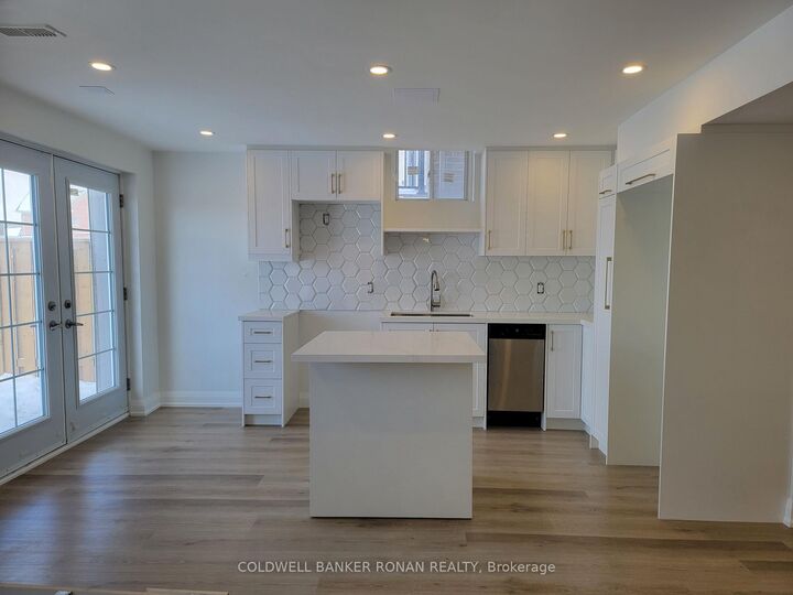 Property Photo:  6 Frank Kelly Drive  ON L9N 0R2 