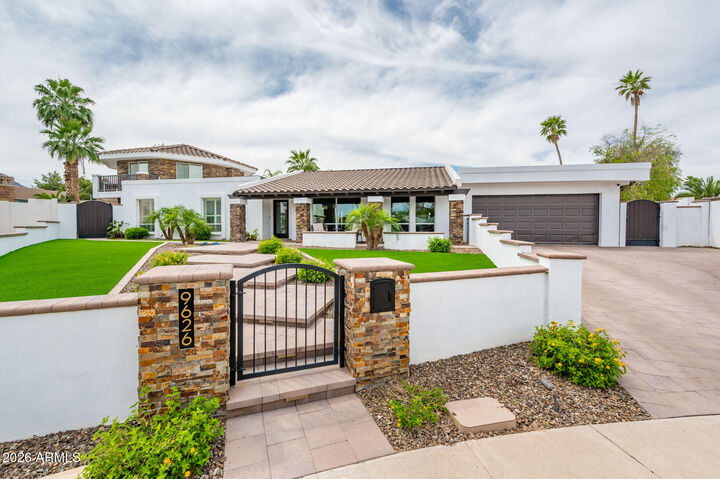 Property Photo:  9626 N 33rd Street  AZ 85028 