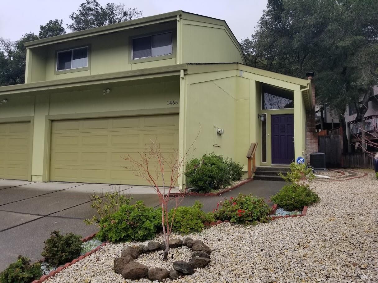 Property Photo:  1461 Townview Avenue  CA 95405 