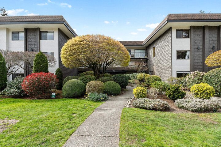 Property Photo: 175 E 5th Street 105 BC V7L 1L3